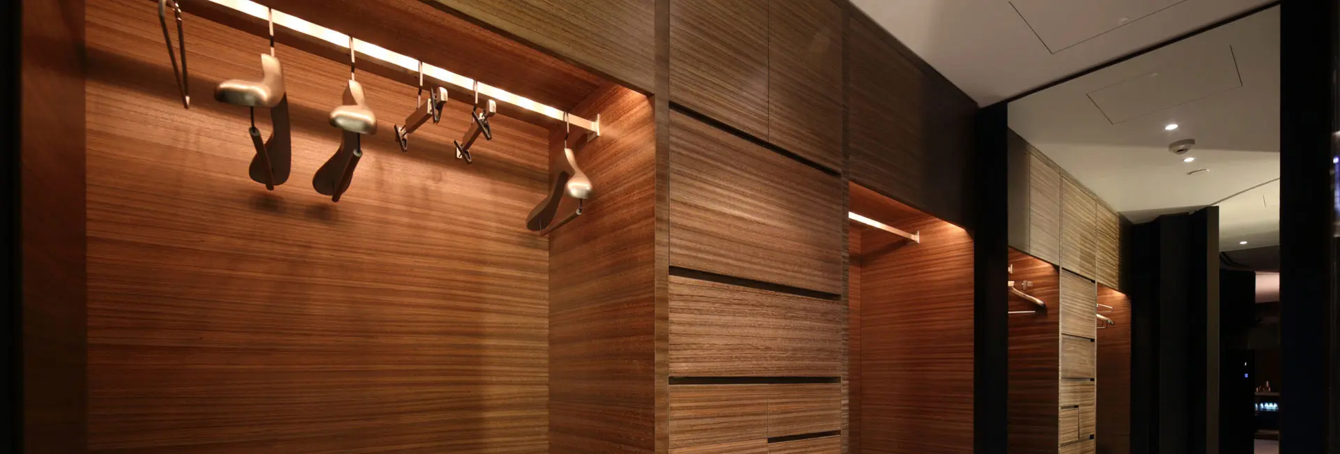 Consejos para elegir perchas para hotel