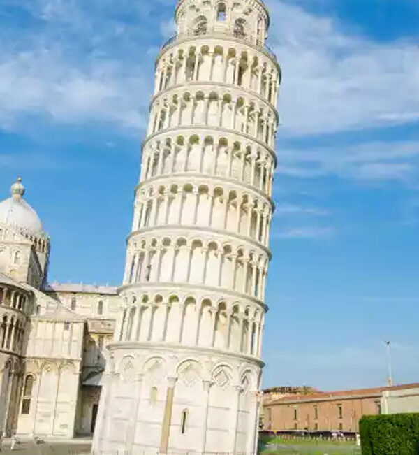 Los misterios detrás de la inclinación de la Torre de Pisa: Descubriendo los secretos de un emblemático monumento italiano