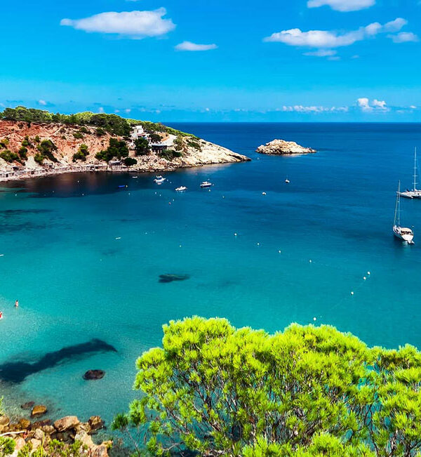 8 lugares que no puedes perderte en Ibiza