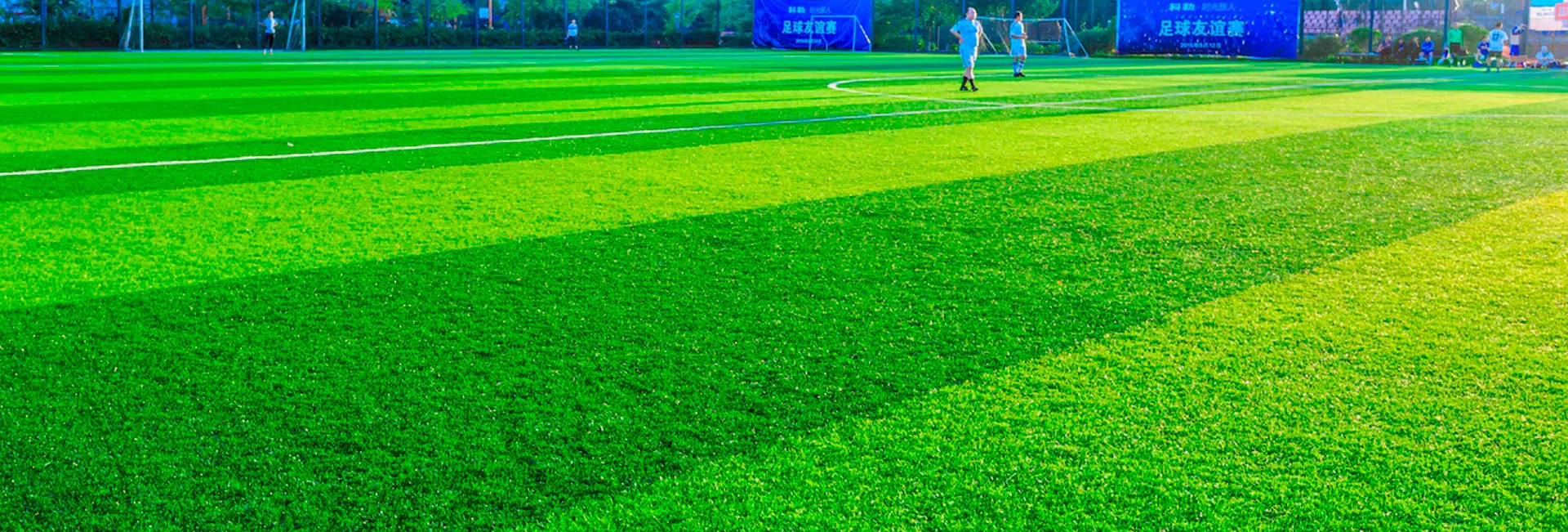 Comprender las diferencias entre los tipos de césped artificial Comprender las diferencias entre los tipos de césped artificial