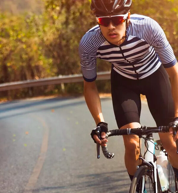 ¿Por qué un calcetín técnico puede mejorar tu rendimiento sobre la bici?