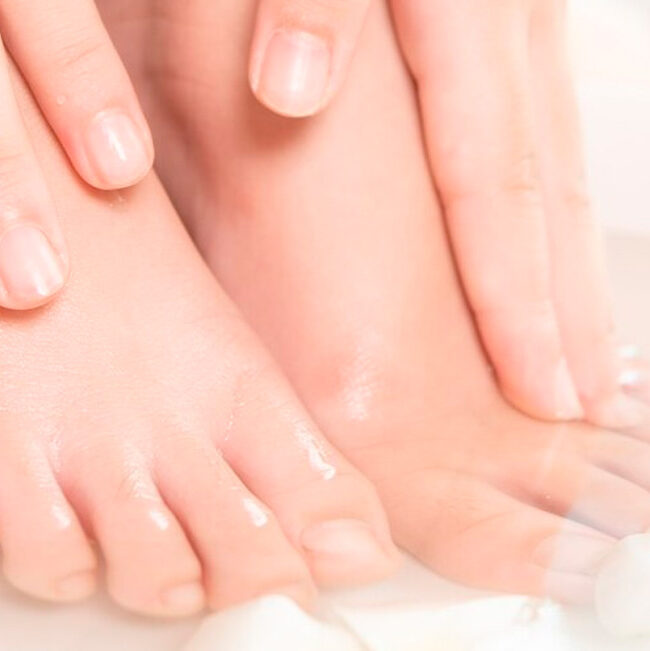 ¿Pueden los hongos en las uñas de los pies desaparecer por sí solos?